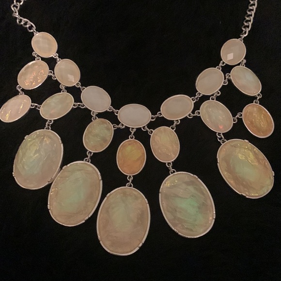 NWOT Macy’s Statement necklace - Picture 6 of 7